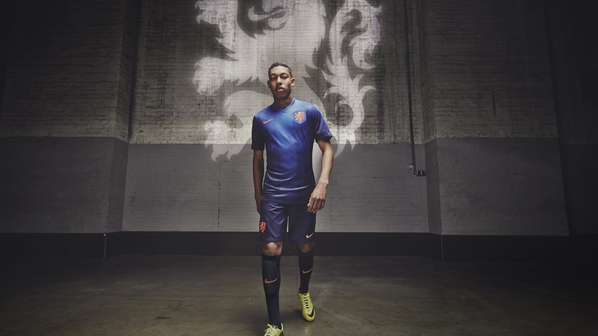 开云体育-“法甲高水平对抗：场面激烈，惊喜不断”，法甲实力分析