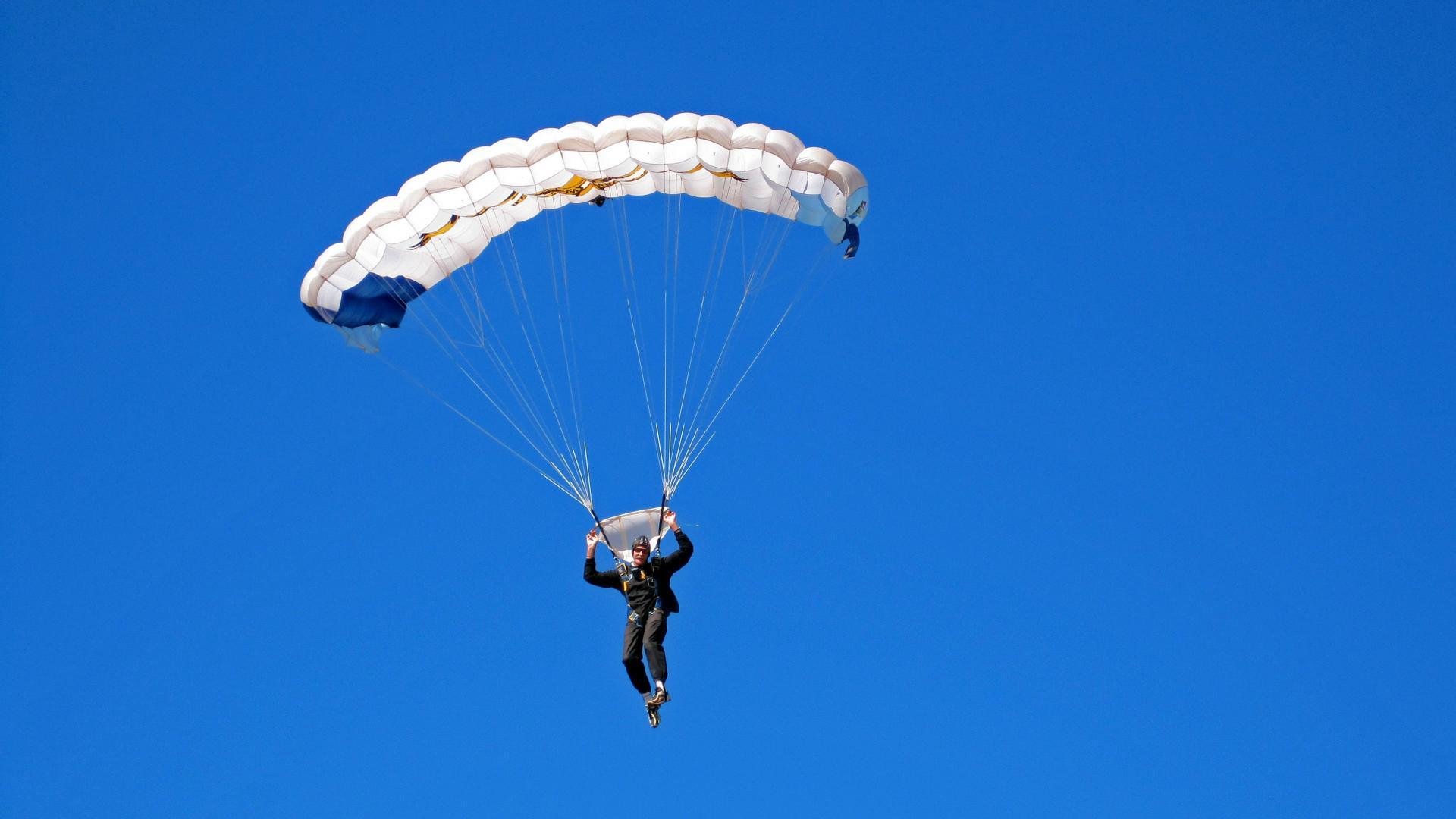 开云官方-篮球青训营引进国际先进训练方法，青年篮球训练机构