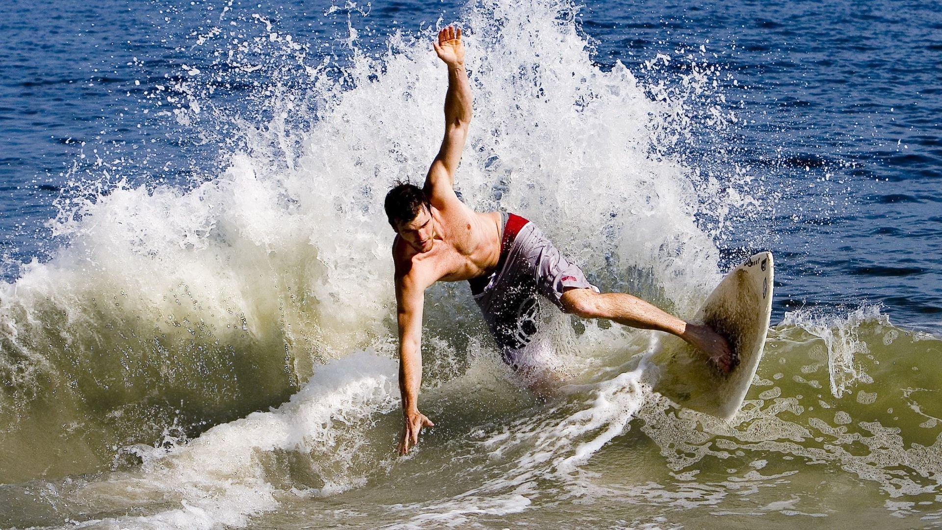 开云·体育官网-英超球队在商业运营上不断创新，提升国际影响力，英超商业化