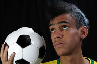 开云网站-德甲球队构建战术模拟平台提升临场决策能力，德甲模式